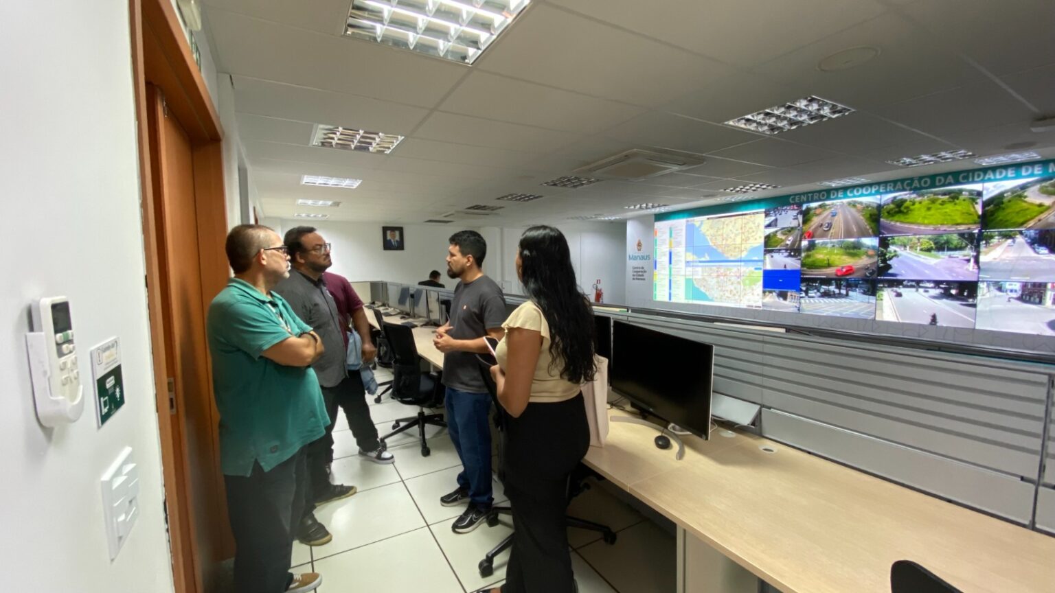 CCC recebe visita técnica de alunos de arquivologia da Ufam