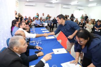 ‘Aliança Pró-Saeb’ da Prefeitura de Manaus avança na rede municipal de ensino