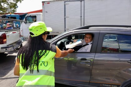 Projeto ‘Atravesse na Faixa’ reforça segurança de pedestres na Autaz Mirim