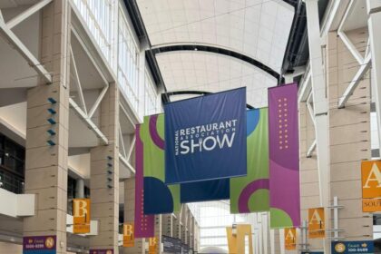 NRA Show 2025: Afeam, Sebrae e Abrasel participam da maior feira de food service do mundo