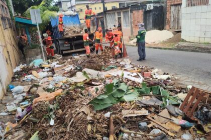 Prefeitura de Manaus trabalha em força-tarefa no combate às lixeiras irregulares espalhadas pela cidade
