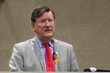 Zé Ricardo apresenta PL para dar transparência à fiscalização dos radares de trânsito
