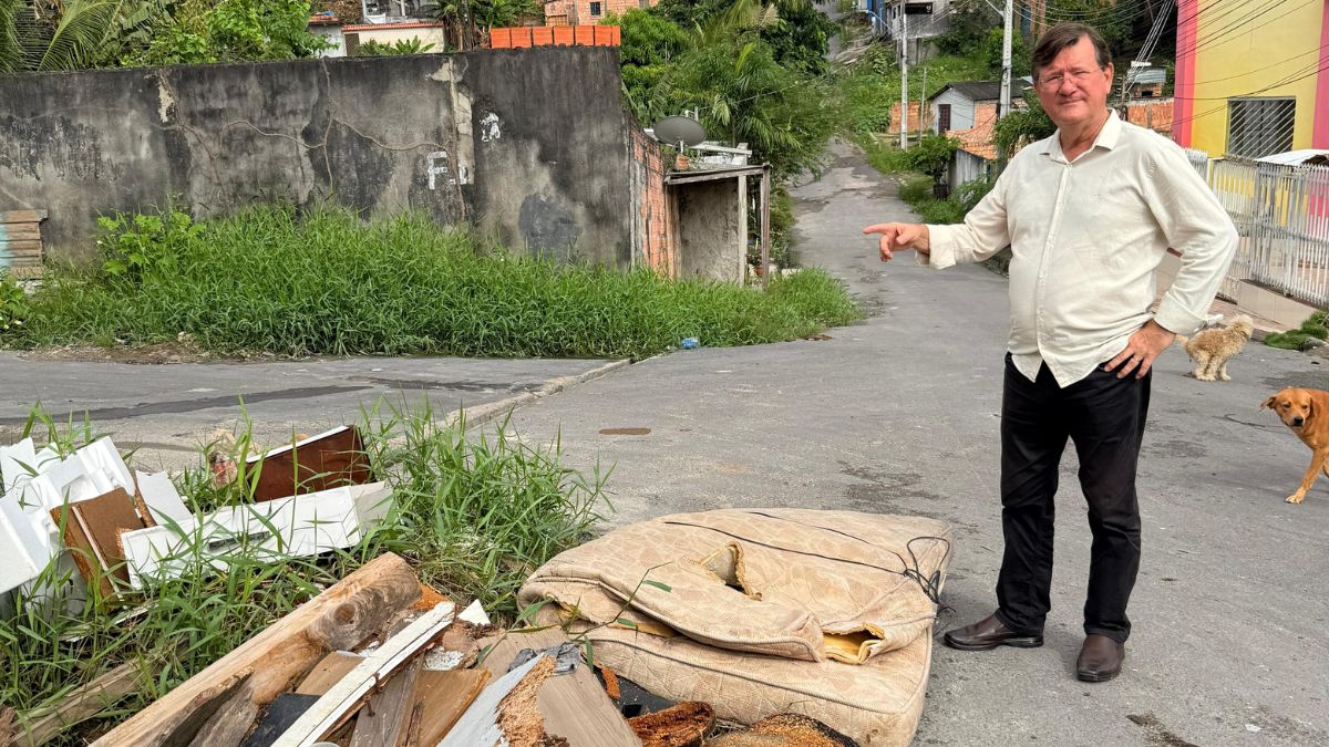 Zé Ricardo propõe diálogo sobre políticas de resíduos sólidos em Manaus