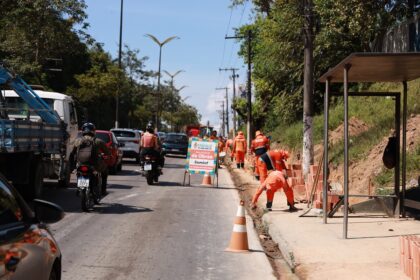 PMM atua em alargamento da calçada da avenida Rodrigo Otávio