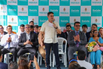 Carlos Pai Amado destaca avanços na atenção básica durante entrega da USF Leonor de Freitas