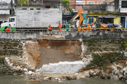 PMM realiza contenção da encosta do igarapé da avenida Brasil