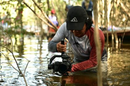 Curta ‘Meneruá’ estreia em Tefé, com foco na cultura ribeirinha e ancestralidade amazônica