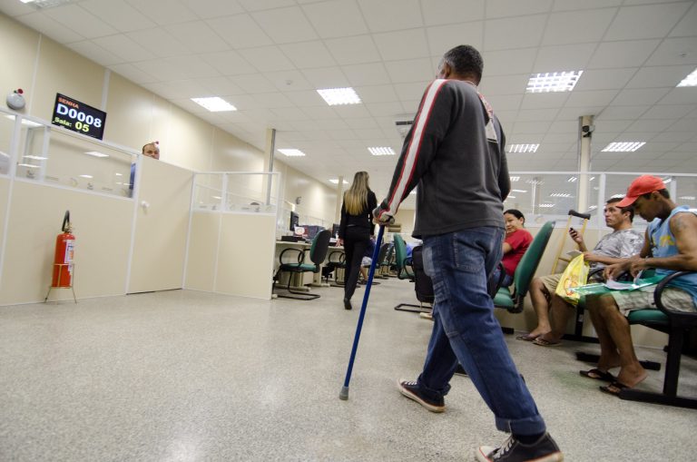 CCJ aprova exigência de laudo detalhado de perícia médica do INSS