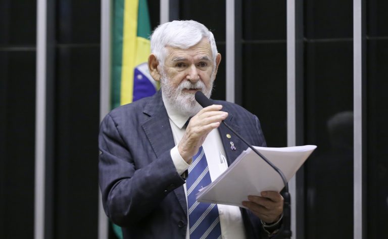 Comissão aprova criação de programa para coibir maus-tratos de pessoas idosas