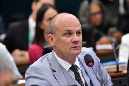 Projeto deixa de punir por motim militar que descumpre ordem sabidamente ilegal