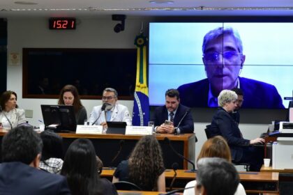Instituto Nacional do Câncer alerta deputados sobre riscos da legalização dos cigarros eletrônicos