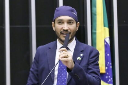 Projeto prioriza vagas em escolas para pessoas com deficiência