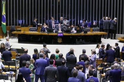Câmara entra com ação para questionar decisão do STF no caso Ramagem