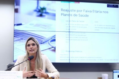 Defensora pública pede na Câmara mudanças na lei para defender idosos de “abusos” dos planos de saúde