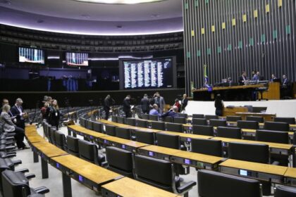 Câmara dos Deputados aprova atualização da Política Nacional de Defesa