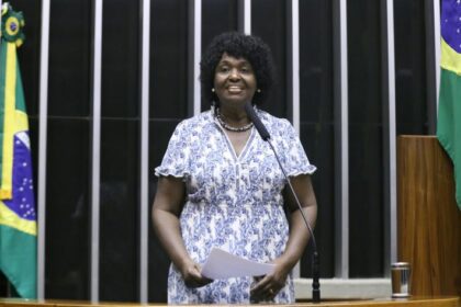 Câmara aprova Dia Marielle Franco em homenagem aos defensores de direitos humanos