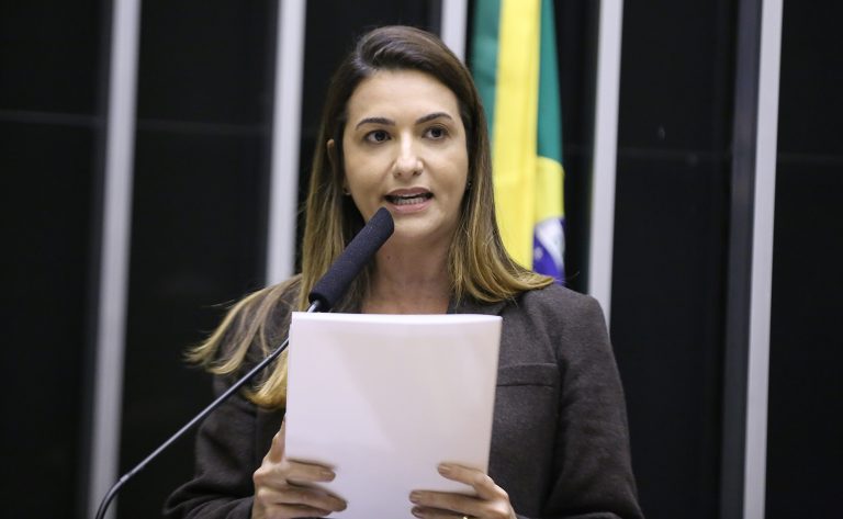 Adiada para esta quarta-feira votação de adicional para auditores fiscais federais agropecuários