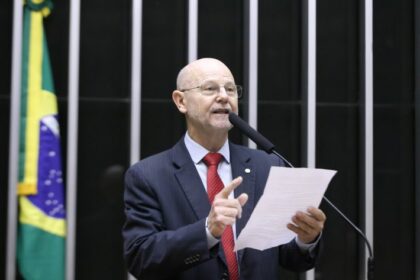 Câmara aprova MP com socorro ao RS após chuvas; texto vai ao Senado