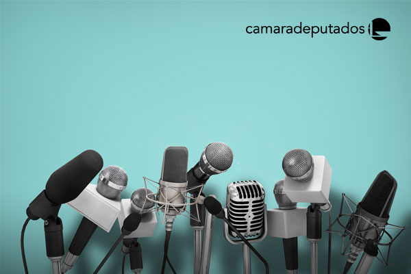 Projeto obriga maternidades a informar pacientes sobre importância da amamentação exclusiva até o 6º mês do bebê