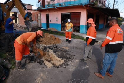 PMM implanta uma nova rede de drenagem na rua Inaciolândia