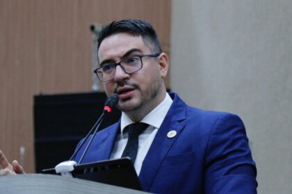 Rodrigo Guedes solicita revisão de mudanças nas linhas de ônibus da zona Norte de Manaus