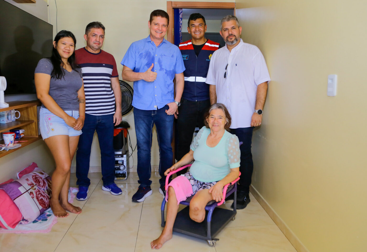 Prefeitura entrega casas reformadas pelo ‘Casa Manauara’