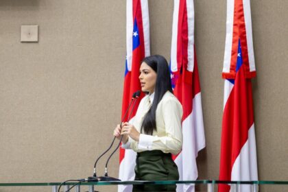 Deputada Mayra Dias denuncia abandono da saúde pública no Amazonas