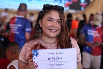 Festival de Parintins 2025: Amazonastur e Cetam certificam 24 novos guias de turismo em Parintins