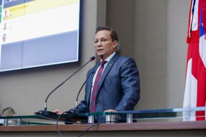 Adjuto Afonso defende fortalecimento do comércio como motor da economia amazonense durante reunião da Fecomércio