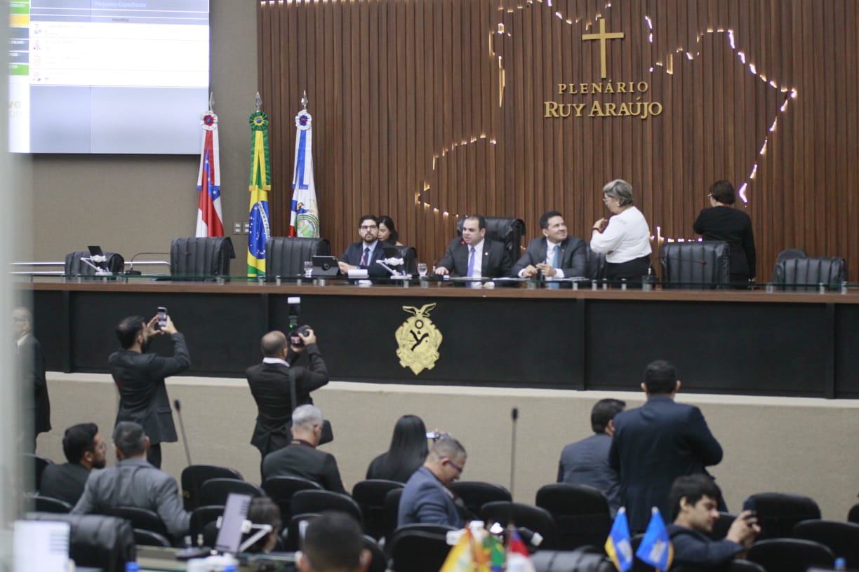 Assembleia Legislativa do Amazonas recebe 65 propostas legislativas em uma semana