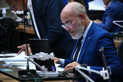 Cabo Maciel apresenta requerimento para implantação de PAC em Novo Remanso