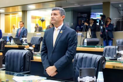 Comandante Dan protocola 12 emendas à Lei de Diretrizes Orçamentárias
