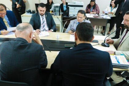 Comissão da CMM avança com LDO 2026 e debate defesa da BR-319