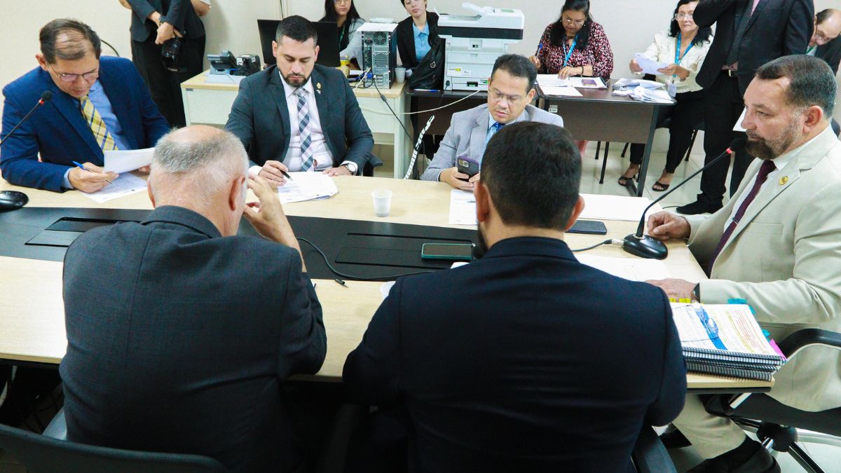 Comissão da CMM avança com LDO 2026 e debate defesa da BR-319