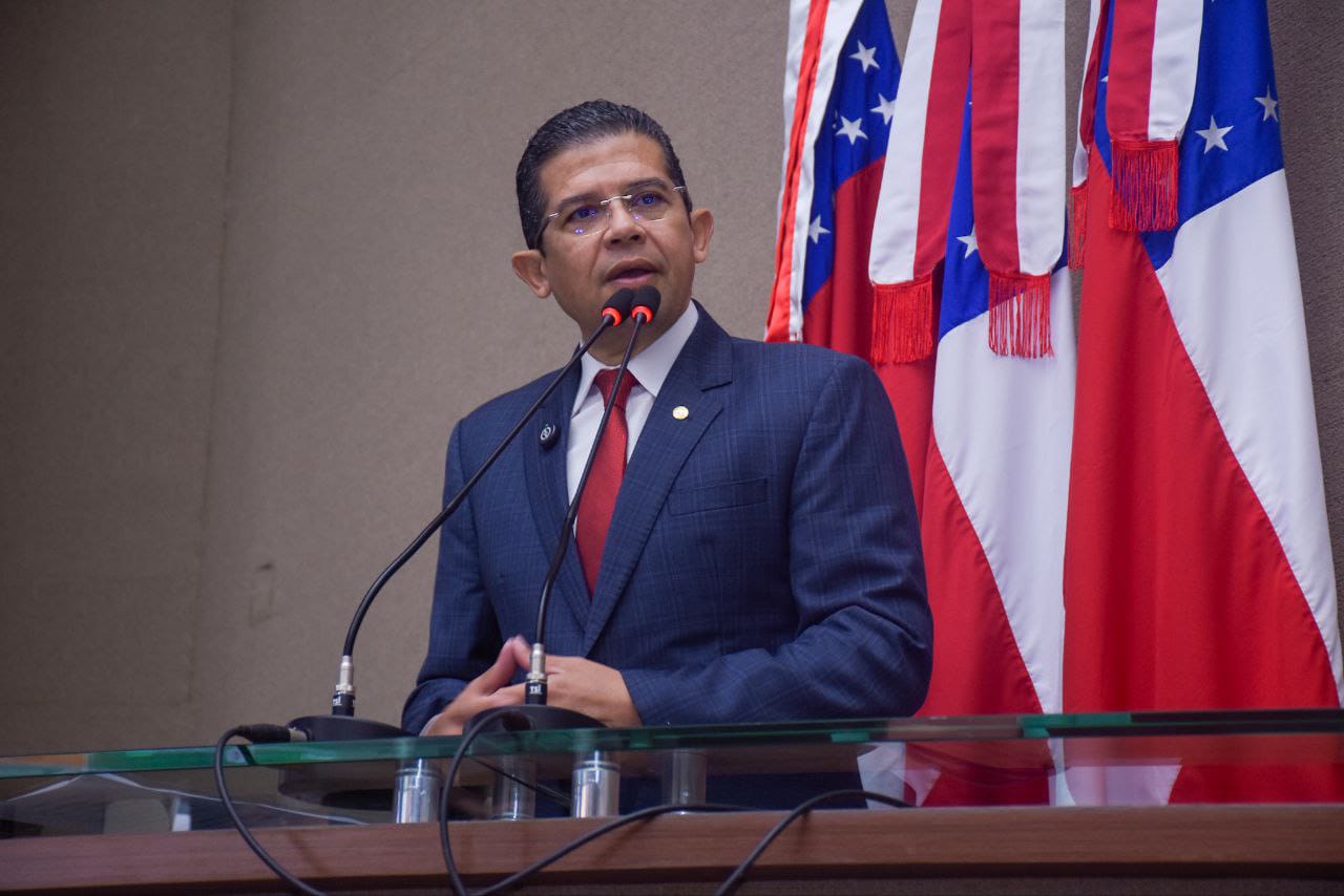 Deputado João Luiz alerta para crimes envolvendo jovens e brincadeiras que colocam adolescentes e crianças em risco Deputado João Luiz alerta para crimes envolvendo jovens e brincadeiras que colocam adolescentes e crianças em risco