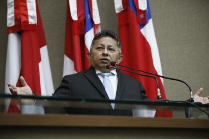 Deputado Sinésio Campos cobra esclarecimentos sobre o Programa AmpliAR e agenda Audiência Pública sobre aviação regional para agosto