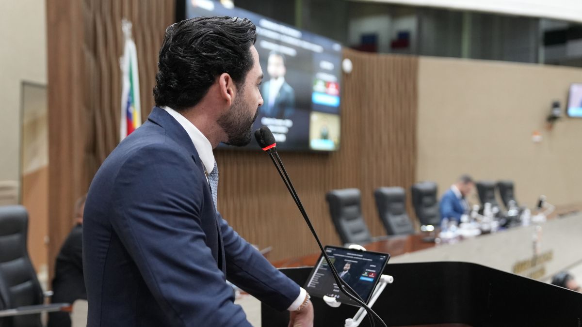 Câmara Municipal de Manaus delibera projeto de lei que propõe política de atenção à saúde de mulheres com lipedema