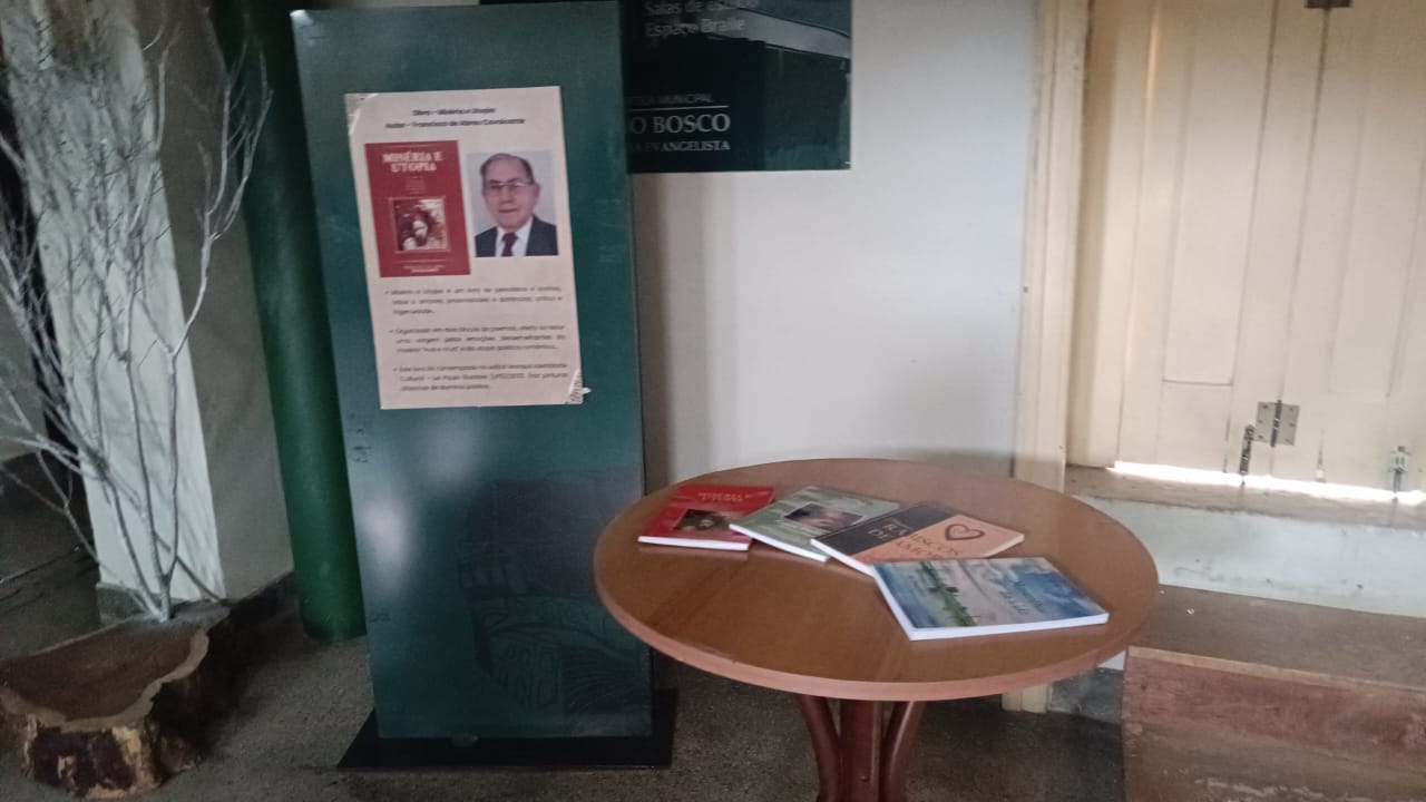Poeta Francisco de Abreu Cavalcante ganha exposição