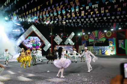 Apresentações do grupo Prata movimentam o Festival Folclórico