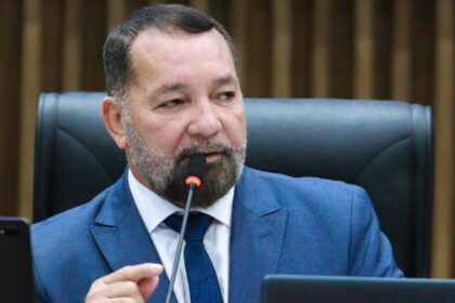 Gilmar Nascimento celebra avanços da SEMHAF e defende direito à moradia em Manaus