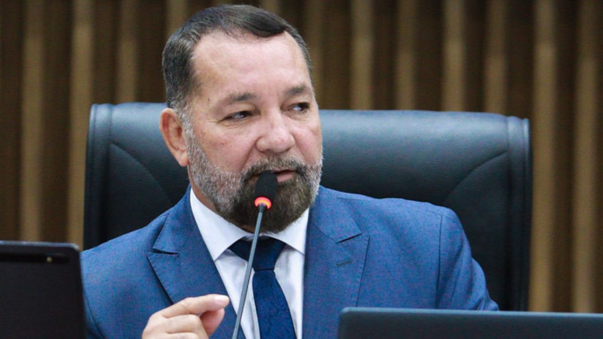 Gilmar Nascimento celebra avanços da SEMHAF e defende direito à moradia em Manaus