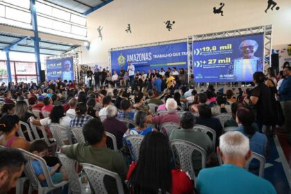 Governador Wilson Lima entrega mil títulos no Vale do Sinai e ultrapassa 19 mil famílias com imóveis regularizados no Amazonas