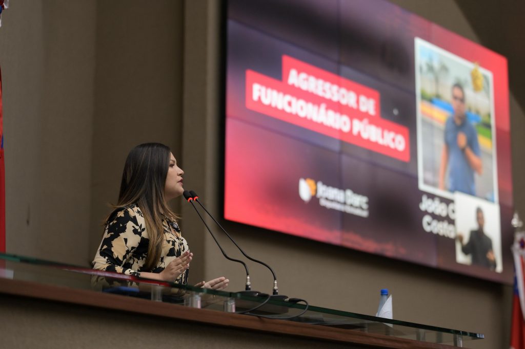 Homem que agrediu equipe de deputada Joana Darc é identificado e denunciado na PC-AM