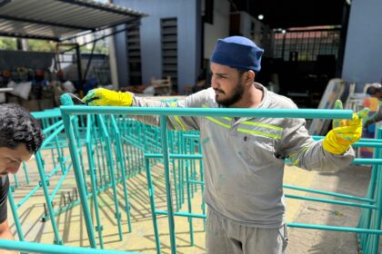 Feiras itinerantes ganham mais conforto e segurança com reformas da Prefeitura de Manaus