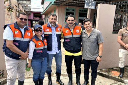 Mário César Filho reforça compromisso com Anamã em dia de entregas e apoio a famílias afetadas pela cheia