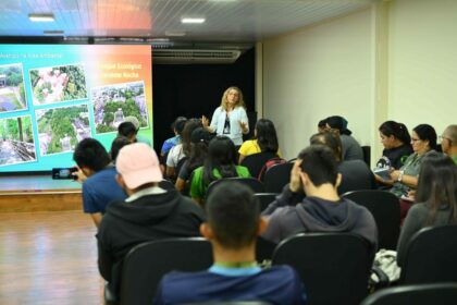 Atuação do Ipaam na proteção ambiental é destaque em atividade prática com alunos da UEA de Parintins