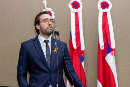Lei do deputado Thiago Abrahim isenta doadores de sangue de taxa de inscrição em concursos no Amazonas