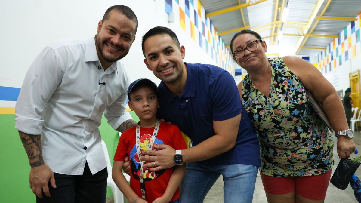 Marco Castilhos leva ação social ao bairro da Paz e beneficia mais de 900 moradores em Manaus