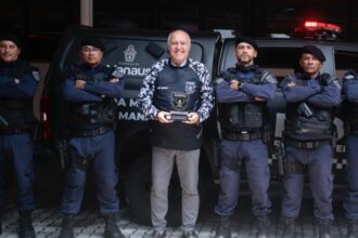 Mitoso homenageia Guarda Municipal de Manaus e propõe criação da Polícia Municipal