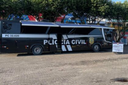 Festival de Parintins 2025: Delegacia Móvel da Polícia Civil reforça segurança no Porto da Ilha Tupinambarana